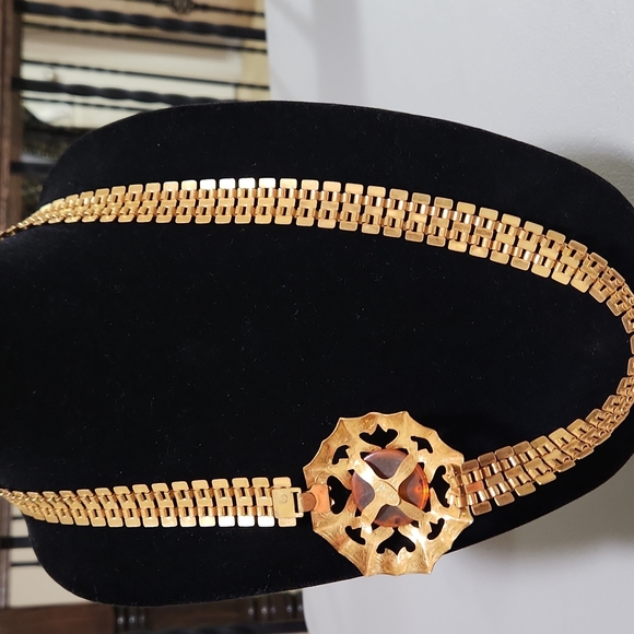 Miriam Haskell vintage Panther link necklace - Picture 6 of 6